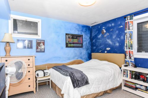 87 Baseline Rd, Plainwell MI 49080-9549 exterior