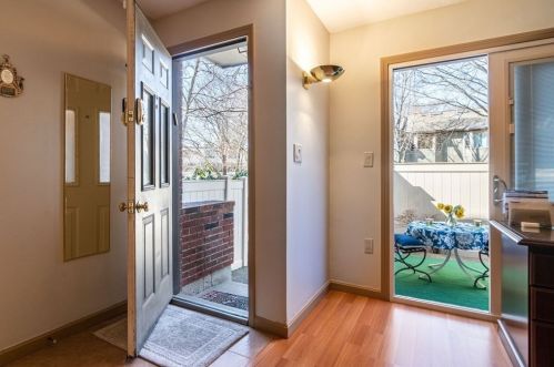 54 Regent Cir, Brookline, MA 02445-3357