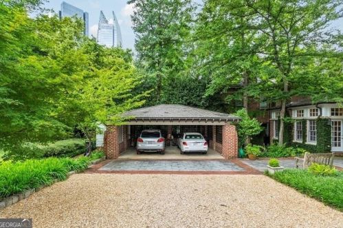 217 15 St, Atlanta GA 30318-7805 exterior