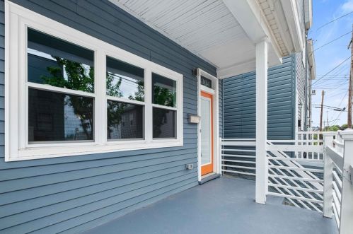 5304 Holmes St, Pittsburgh, PA 15201-2410