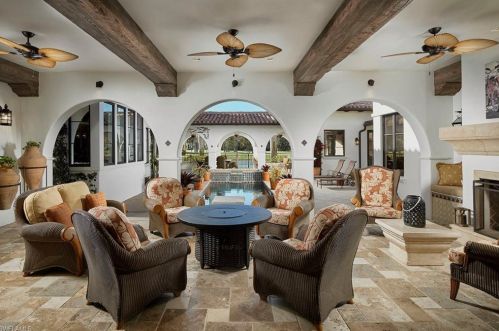 1457 Anhinga Pt, Naples FL 34105-2790 exterior