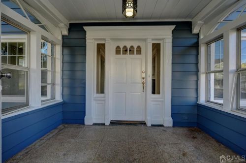 32 Baldwin St, New Brunswick NJ  08901-2829 exterior