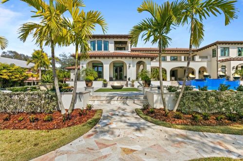 2621 Dundee St, Tampa FL  33629-7516 exterior