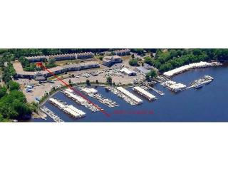 6305 Saint Croix Trl, Stillwater, MN 55082-6935