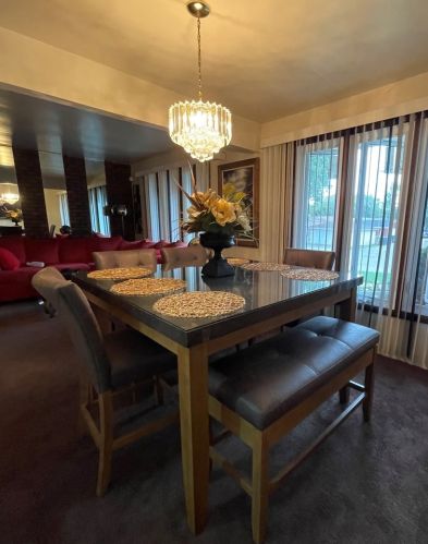 150 123rd St, Chicago IL 60803-2936 exterior