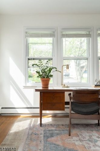 86 Midland Blvd, Maplewood NJ  07040-1810 exterior