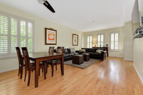 344 Scott St, Chicago IL 60610-0043 exterior