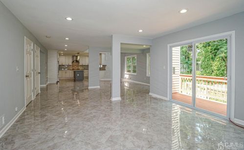 22 La Valencia Rd, Old Bridge NJ  08857-3305 exterior