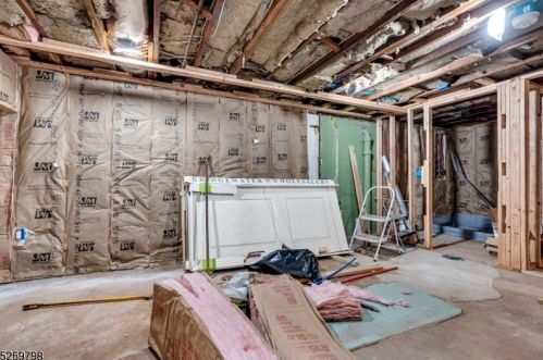 582 Orchard St, Rahway NJ  07065-2228 exterior