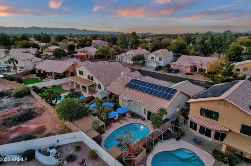 5361 Linda Ln, Chandler AZ 85226-1644 exterior