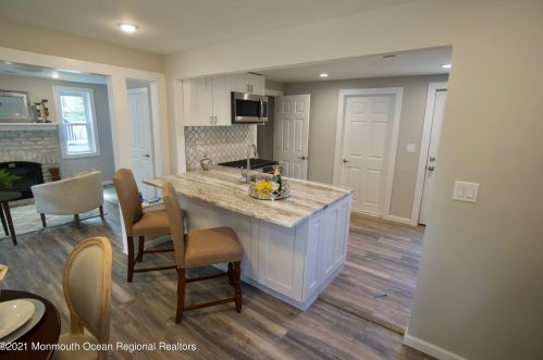 3 2nd Ave, Atlantic Highlands NJ  07716-1204 exterior