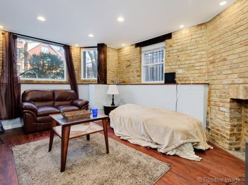 2620 Wilton Ave, Chicago IL 60657-2262 exterior