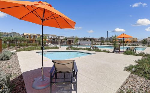 18235 66 Ave, Phoenix AZ 85083 exterior