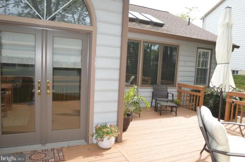 1409 Squaw Hill Ln, Silver Spring MD  20906-2009 exterior