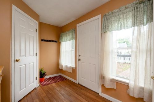 12 Curtice Ave, Concord, NH 03301-4661