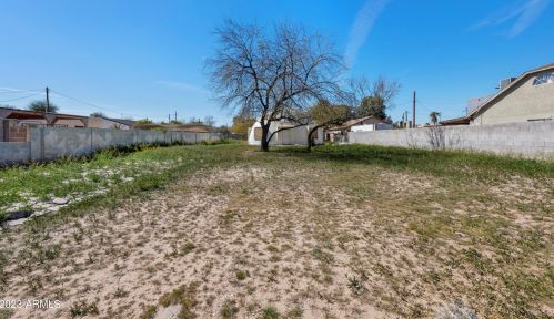 1228 28th Pl, Phoenix AZ  85008-4702 exterior