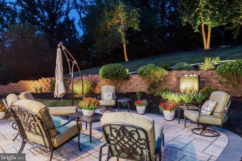 101 Indian Springs Dr, Media PA 19063-5622 exterior