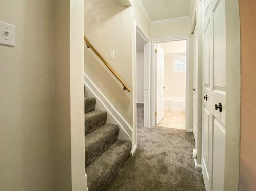 152 Bryant Dr, Pittsburgh PA 15235-4627 exterior