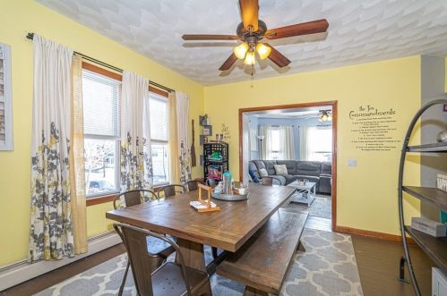 327 Middlesex St, North Andover MA 01845-3438 exterior