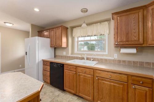 5881 Coddington Ln, Kalamazoo MI 49009-1791 exterior