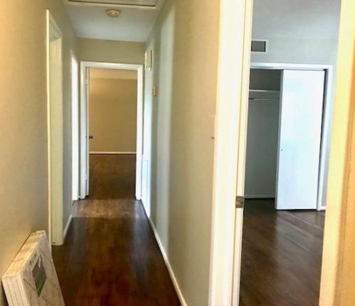 1624 6 St, Irving TX 75060-4310 exterior