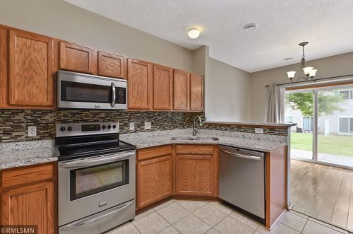 15748 Fremont Way, Saint Paul MN 55124-6531 exterior