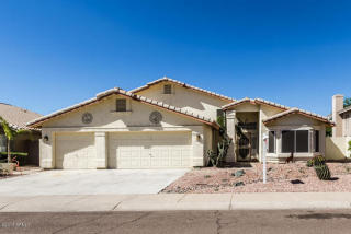 2731 Bighorn Ave, Phoenix AZ  85044-6735 exterior