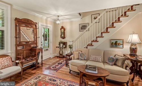 107 Harvard St, Alexandria VA 22314-2712 exterior