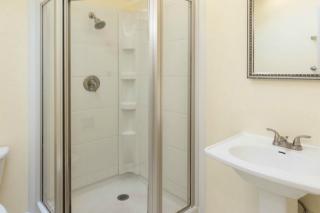 1816 145th St, Seattle WA  98133-6622 exterior