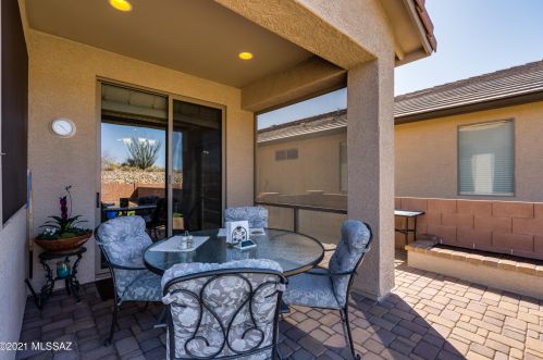 589 Rugged Cyn Dr, Green Valley AZ 85614-6188 exterior