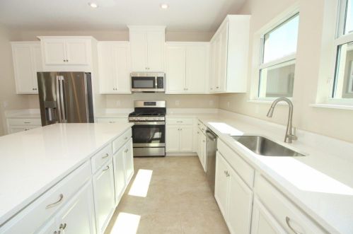 9521 Royal Poinciana Dr, Fort Pierce FL 34987-2514 exterior