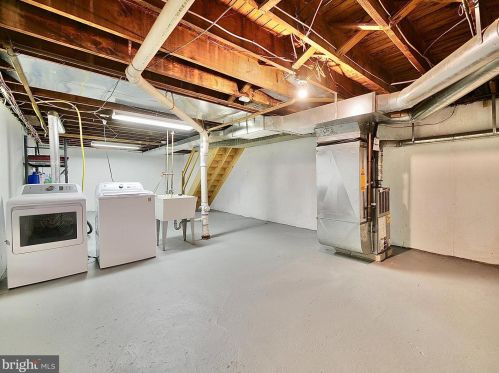 21 Andrews Ave, Manor PA 19036-0012 exterior