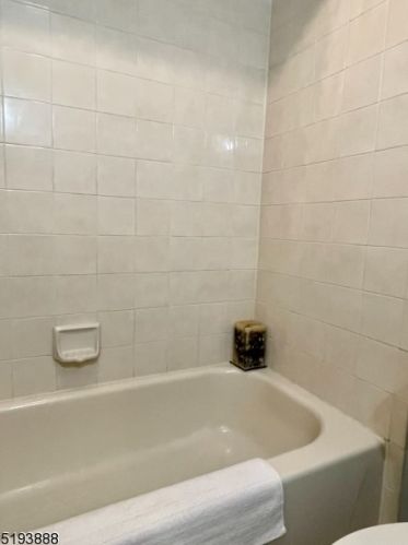 7 Eagle Dr, Fredon NJ 07860-1488 exterior