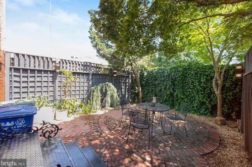 308 T St, Washington DC 20001-1843 exterior