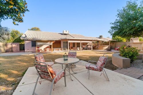 13008 38 Ave, Phoenix AZ 85053-4502 exterior