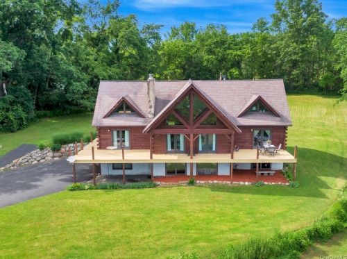 220 Mt Orange Rd, Middletown NY 10940-6774 exterior