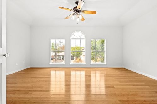 9345 Bernoulli Dr, Austin TX 78748-5044 exterior