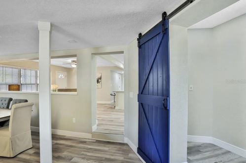 401 Floriland Ave, Tampa FL  33612-7809 exterior