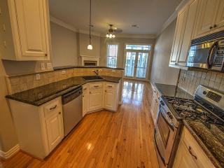 307 23rd St, Houston TX  77008-2030 exterior