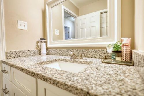 3291 Clifton Church Rd, Atlanta GA  30316-4945 exterior