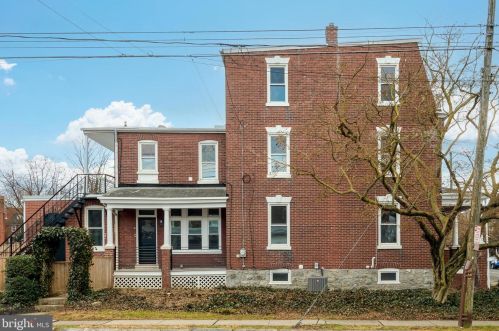 829 Shippen St, Lancaster PA  17602-2043 exterior