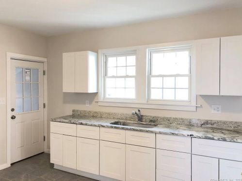 109 Hillcrest Ave, New Britain CT  06053-2540 exterior