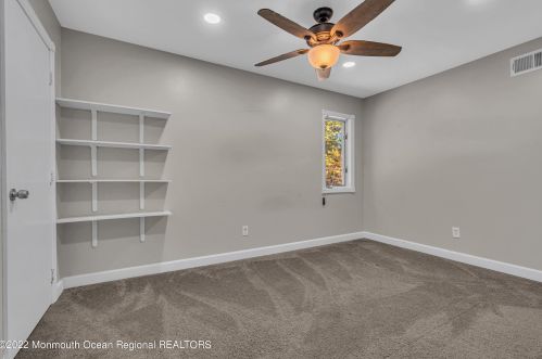 147 Hickory Rd, Jackson Twp NJ 08527-3841 exterior