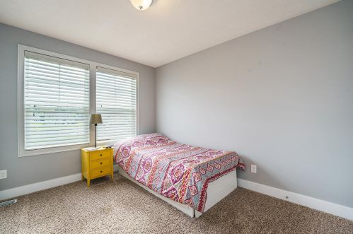 6269 Wilmington Dr, Meskegon MI 49444-7892 exterior