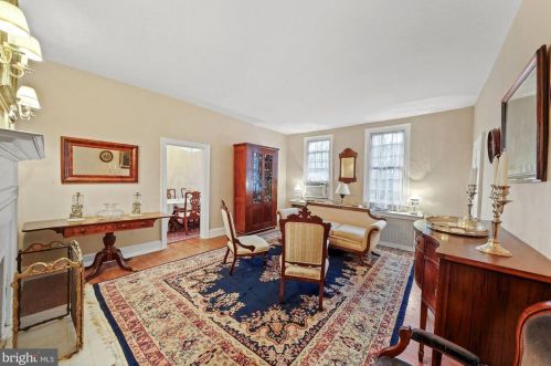 126 Fairfax St, Alexandria VA 22314-3331 exterior