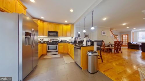 2039 Federal St, Philadelphia PA 19146-2829 exterior