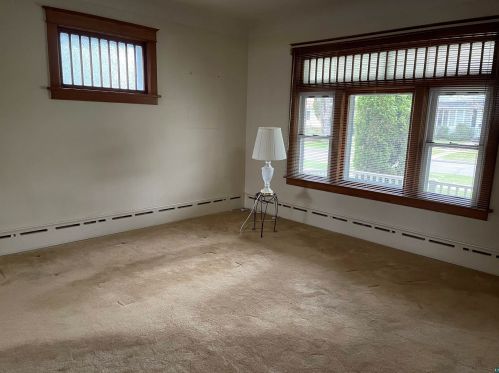 4722 6 St, Duluth MN 55807-2017 exterior