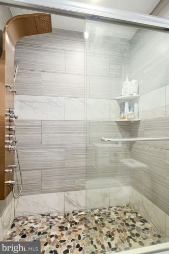 1622 Front St, Philadelphia PA 19122-3202 exterior