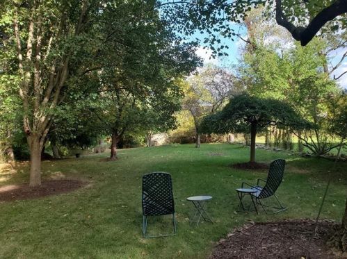 121 Sycamore Dr, Pittsburgh PA 15235-1965 exterior