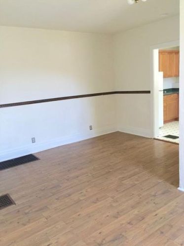 210 Mathilda St, Pittsburgh PA 15224-2143 exterior